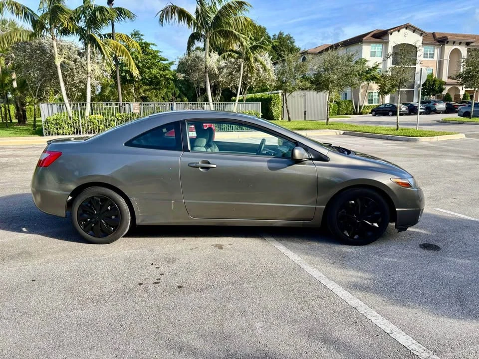 2008 Honda Civic 8th Gen - Image 14 of 16