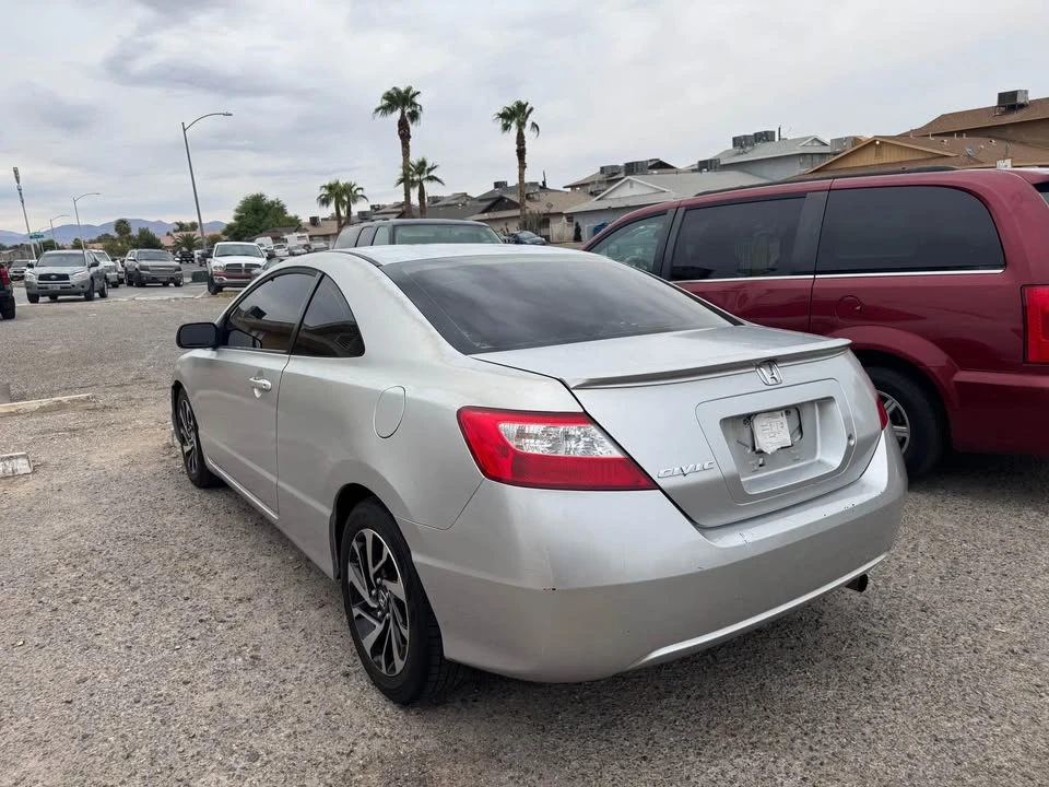 2008 Honda Civic 8th Gen - Image 3 of 5