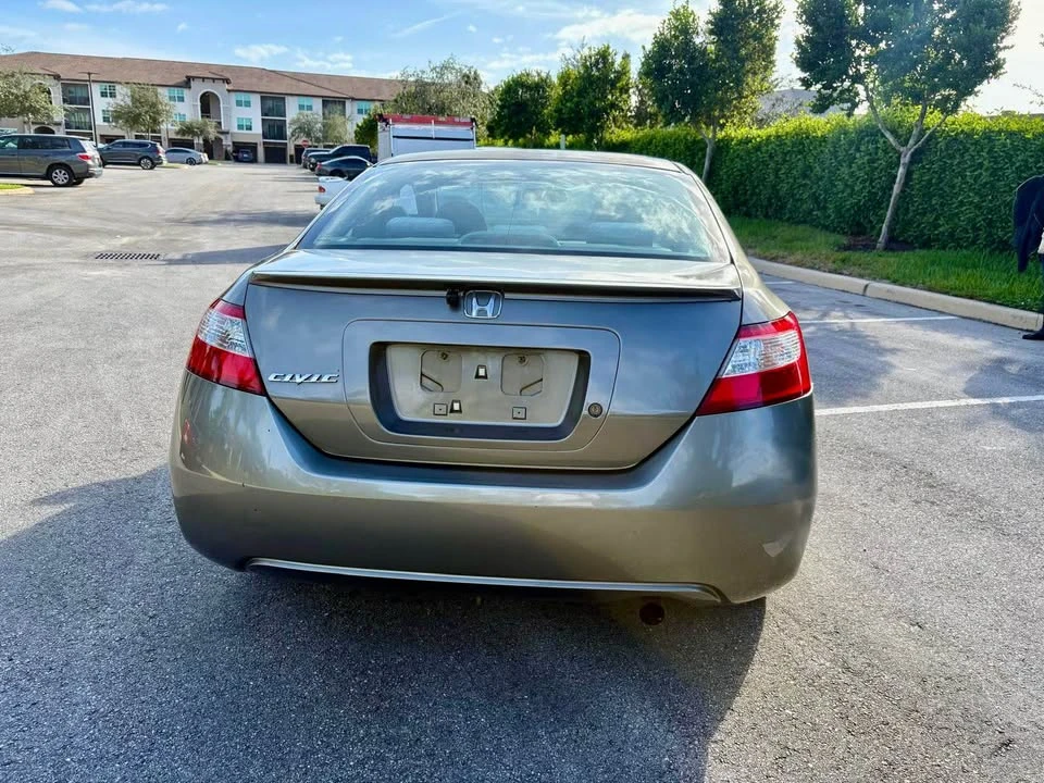 2008 Honda Civic 8th Gen - Image 7 of 16