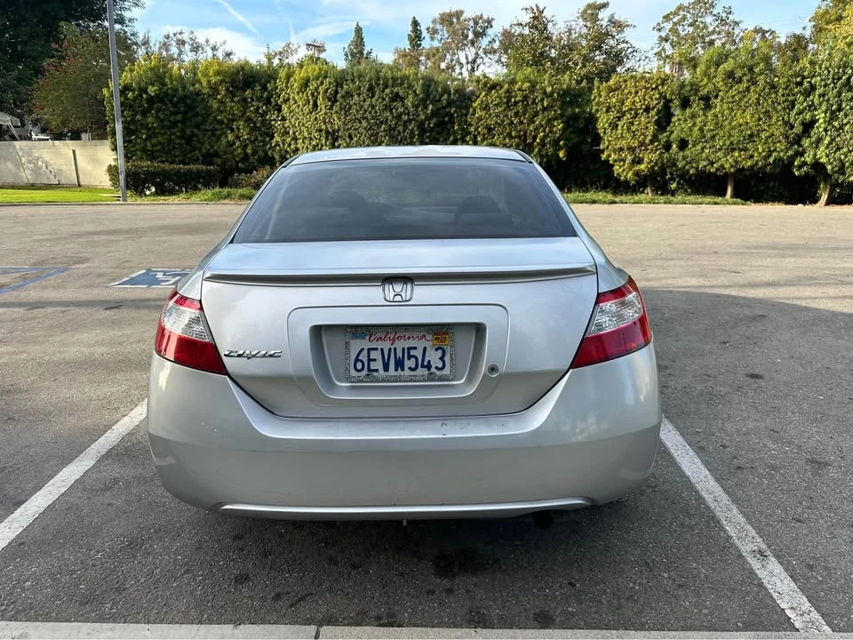 2008 Honda Civic 8th Gen - Image 7 of 15