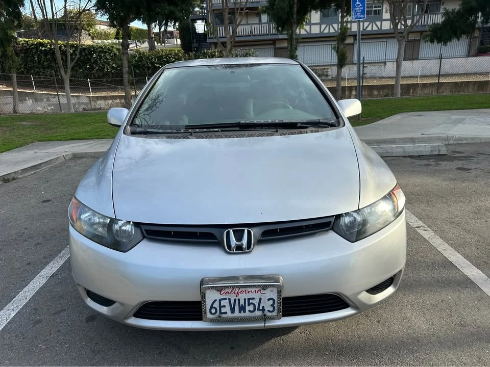 2008 Honda Civic 8th Gen - Image 3 of 15