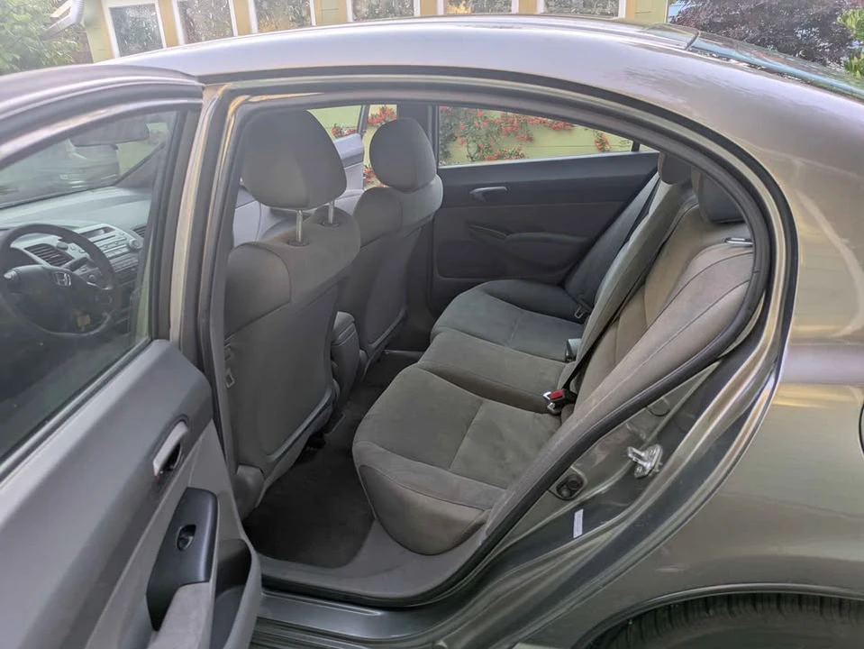 2008 Honda Civic 8th Gen - Image 4 of 15