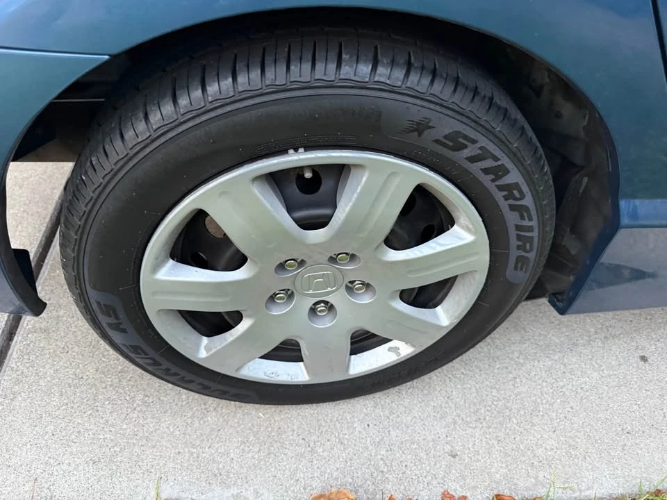 2008 Honda Civic 8th Gen - Image 6 of 14
