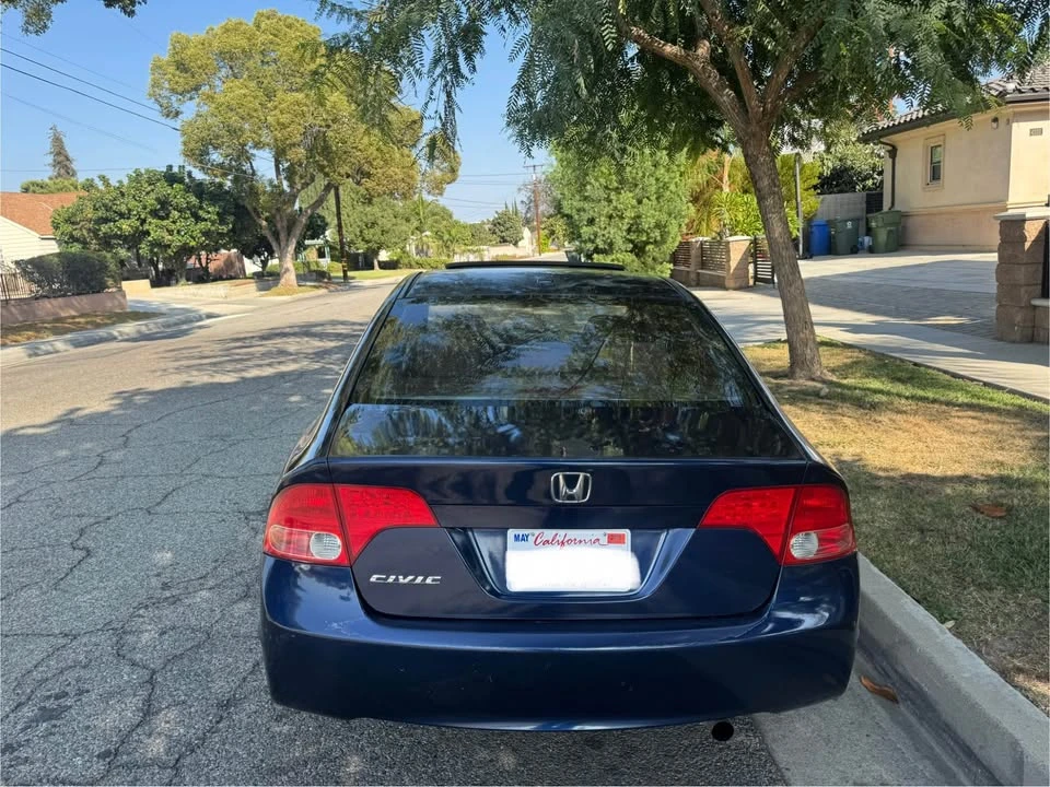 2008 Honda Civic 8th Gen - Image 5 of 9