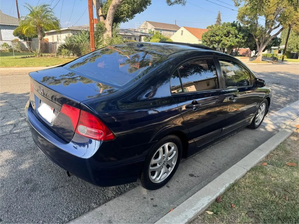 2008 Honda Civic 8th Gen - Image 4 of 9
