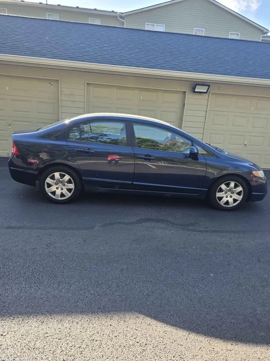 2008 Honda Civic 8th Gen - Image 4 of 8