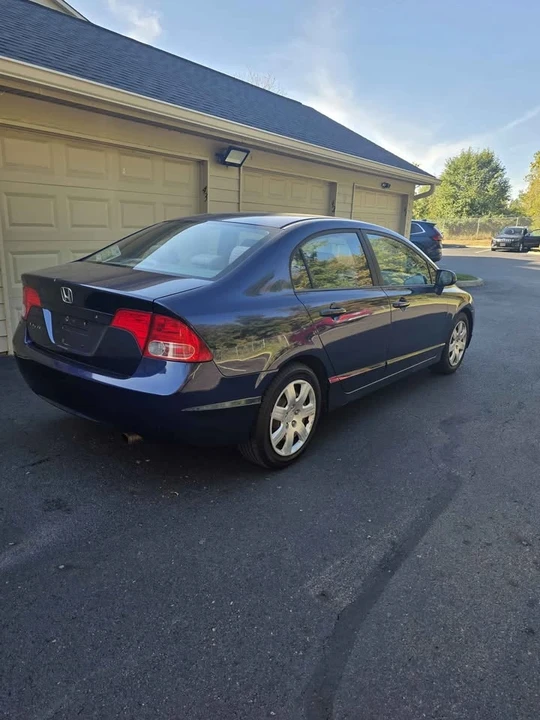 2008 Honda Civic 8th Gen - Image 3 of 8