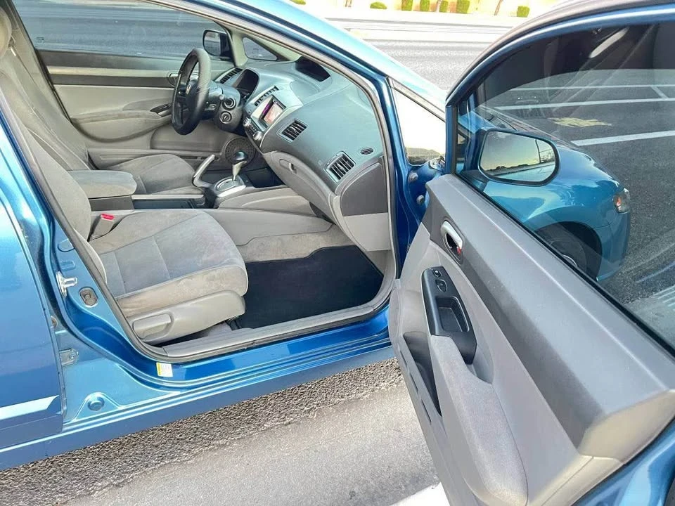 2008 Honda Civic 8th Gen - Image 16 of 20