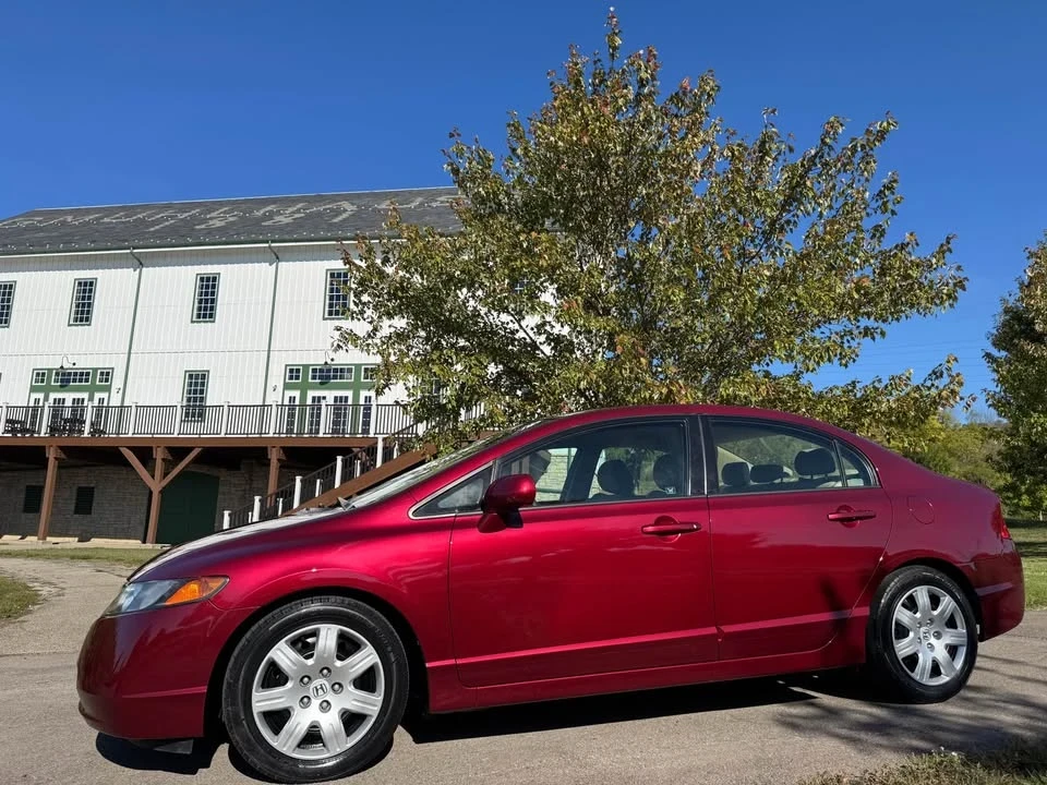 2008 Honda Civic 8th Gen - Image 2 of 18