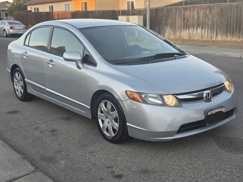 2008 Honda Civic 8th Gen - Image 2 of 14