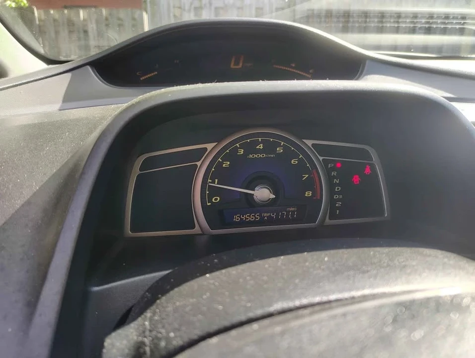 2008 Honda Civic 8th Gen - Image 2 of 7