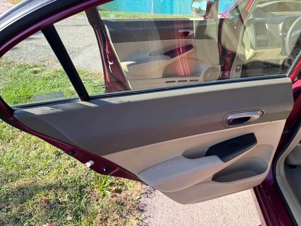 2008 Honda Civic 8th Gen - Image 14 of 18