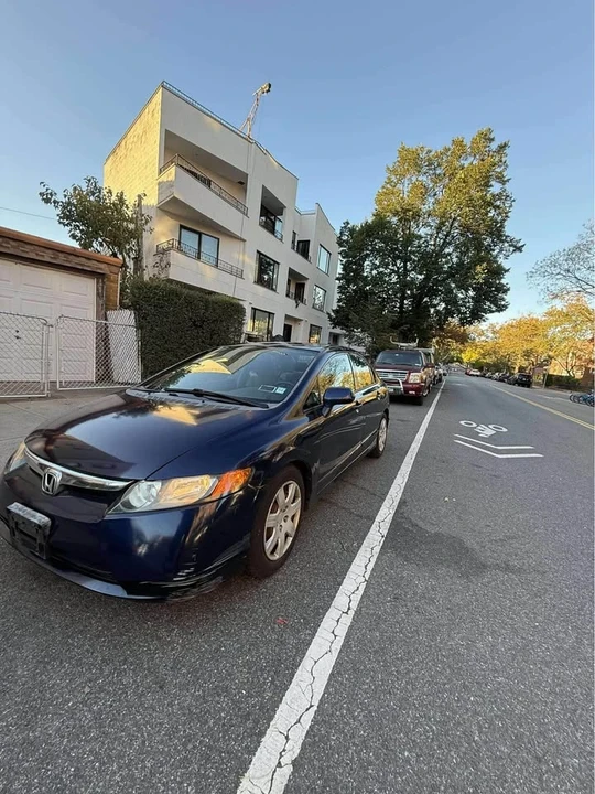 2008 Honda Civic 8th Gen - Image 3 of 6