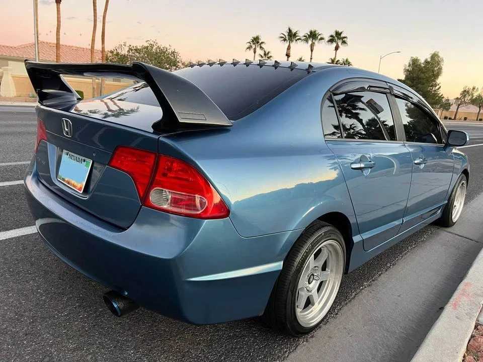 2008 Honda Civic 8th Gen - Image 8 of 20