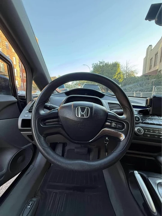 2008 Honda Civic 8th Gen - Image 4 of 6