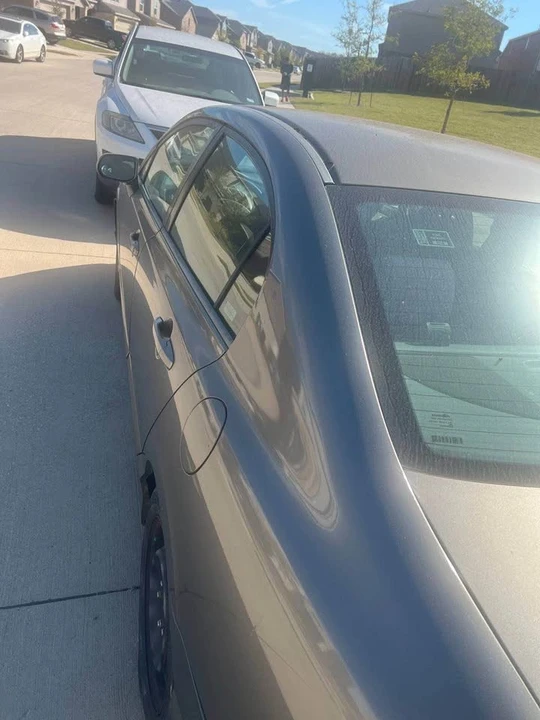 2008 Honda Civic 8th Gen - Image 4 of 11