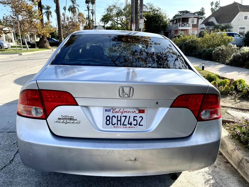 2008 Honda Civic 8th Gen - Image 2 of 11