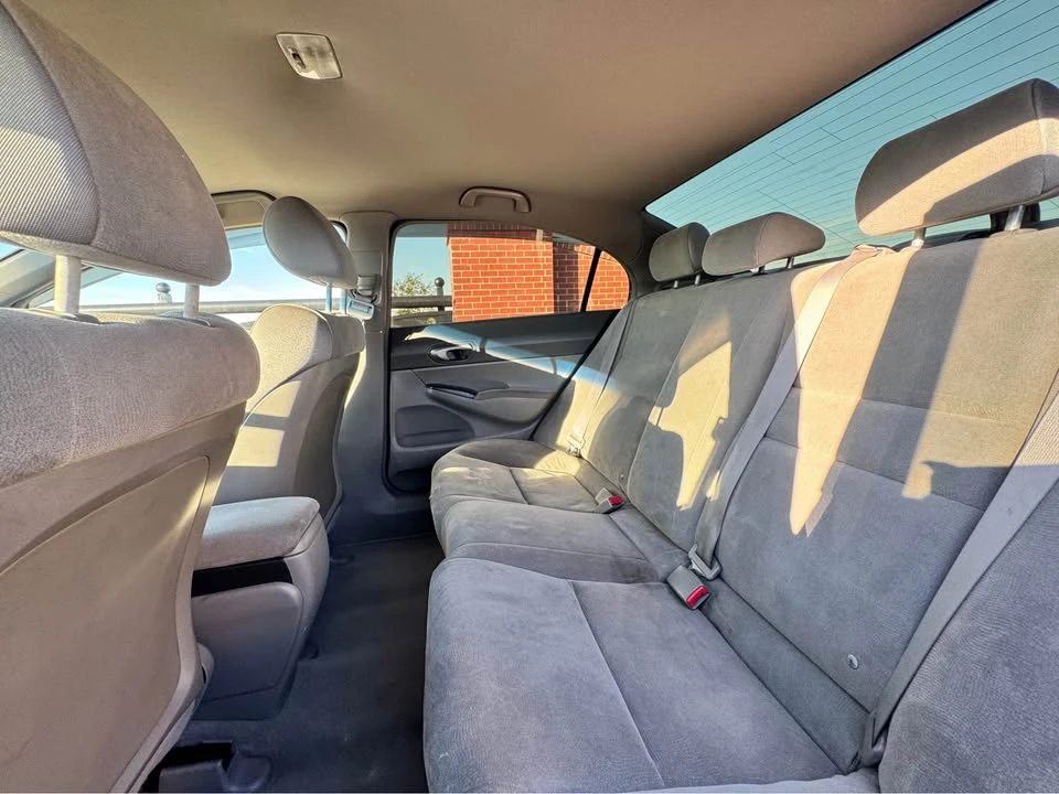 2008 Honda Civic 8th Gen - Image 10 of 12