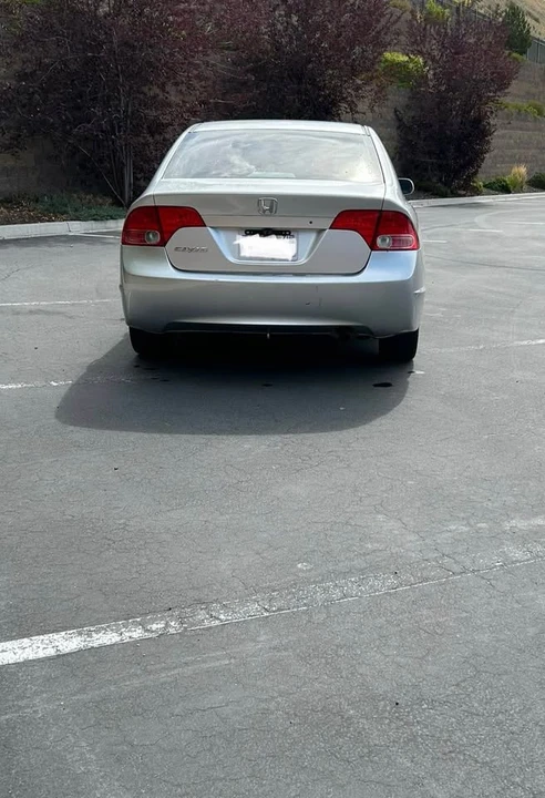 2008 Honda Civic 8th Gen - Image 3 of 9