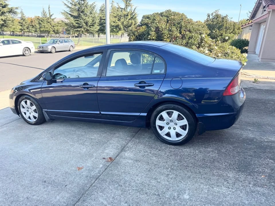 2008 Honda Civic 8th Gen - Image 8 of 15