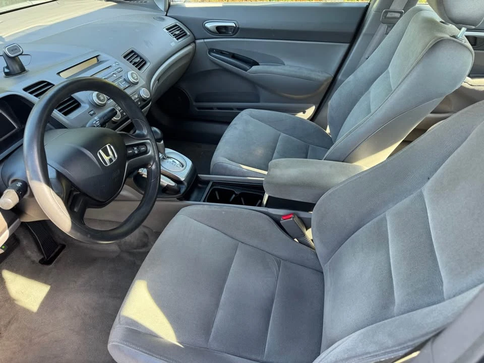 2008 Honda Civic 8th Gen - Image 9 of 14