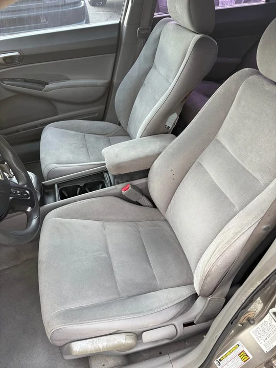 2008 Honda Civic 8th Gen - Image 6 of 10