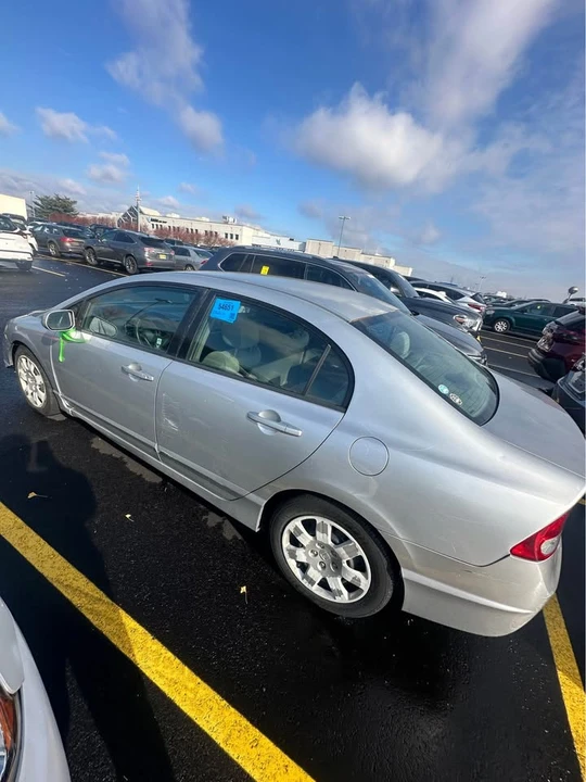 2008 Honda Civic 8th Gen - Image 4 of 9