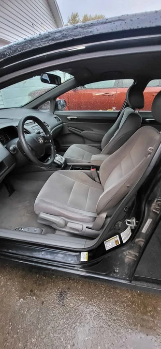 2008 Honda Civic 8th Gen - Image 4 of 8