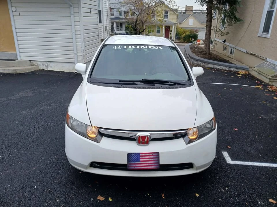 2008 Honda Civic 8th Gen - Image 6 of 10