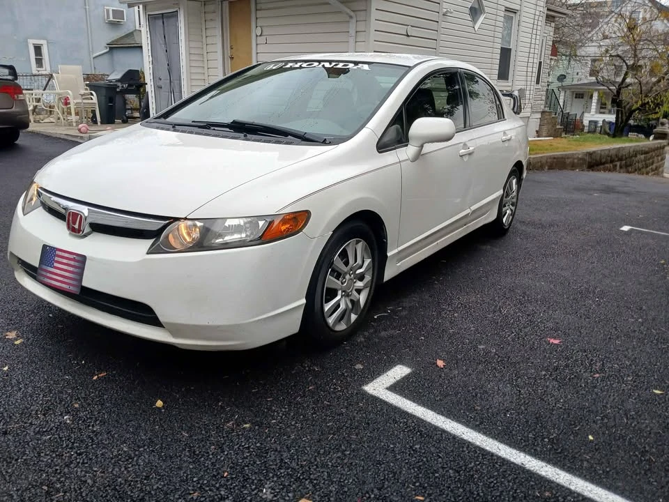 2008 Honda Civic 8th Gen - Image 8 of 10