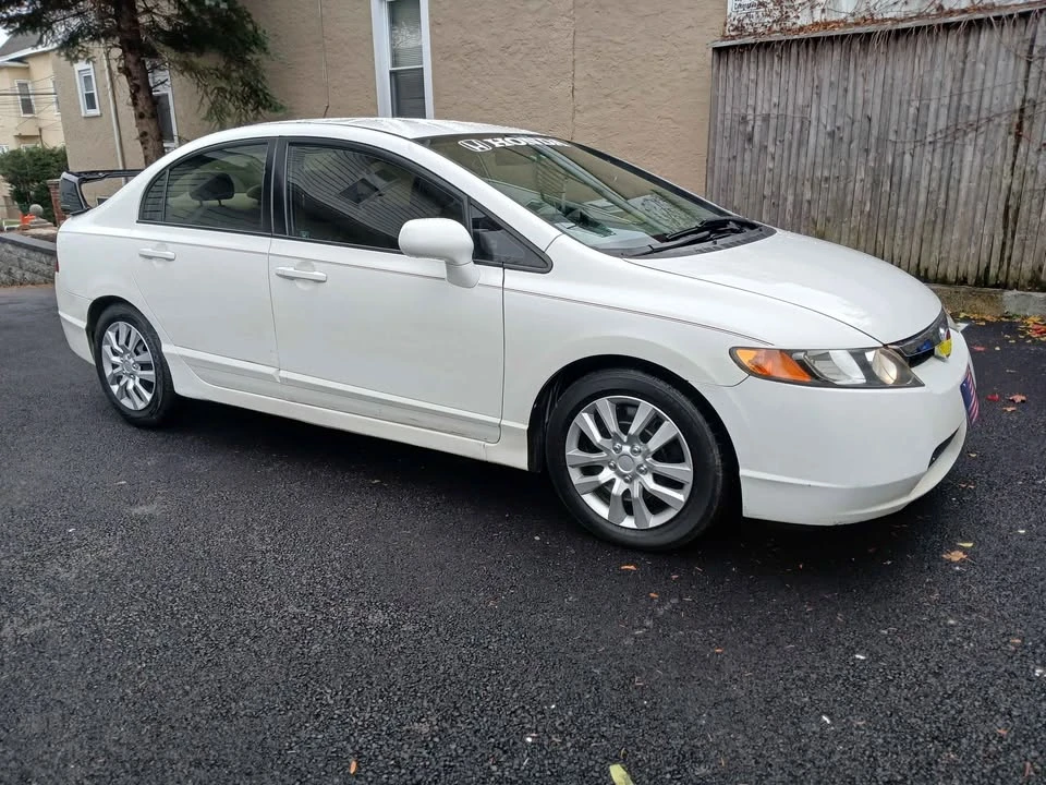 2008 Honda Civic 8th Gen - Image 5 of 10