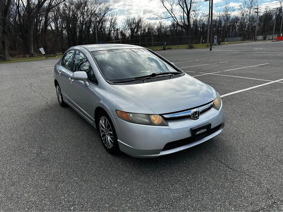 2008 Honda Civic 8th Gen - Image 8 of 17