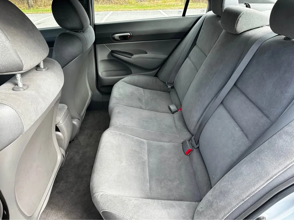 2008 Honda Civic 8th Gen - Image 14 of 17
