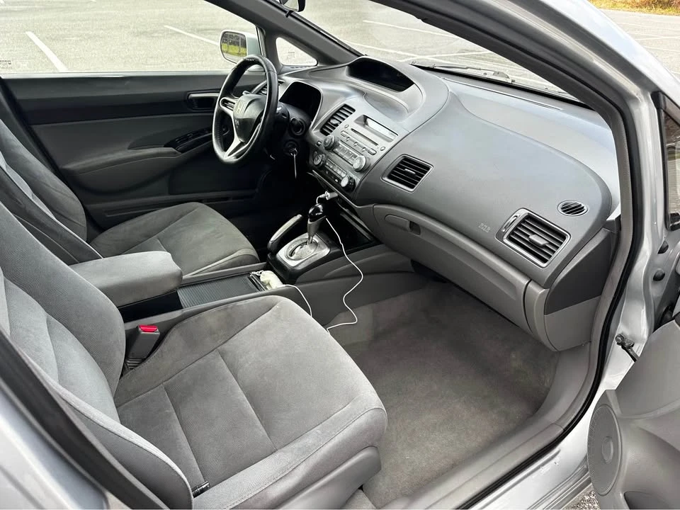 2008 Honda Civic 8th Gen - Image 15 of 17