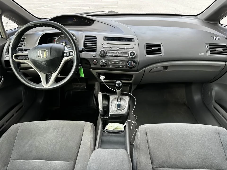 2008 Honda Civic 8th Gen - Image 16 of 17