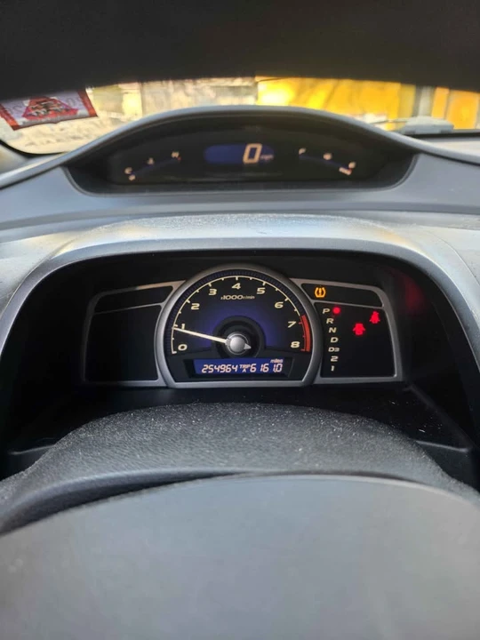 2008 Honda Civic 8th Gen - Image 4 of 6