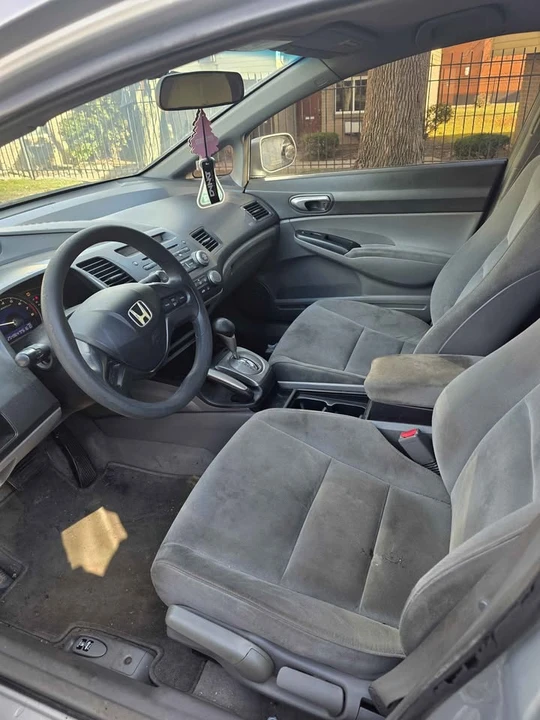 2008 Honda Civic 8th Gen - Image 5 of 6