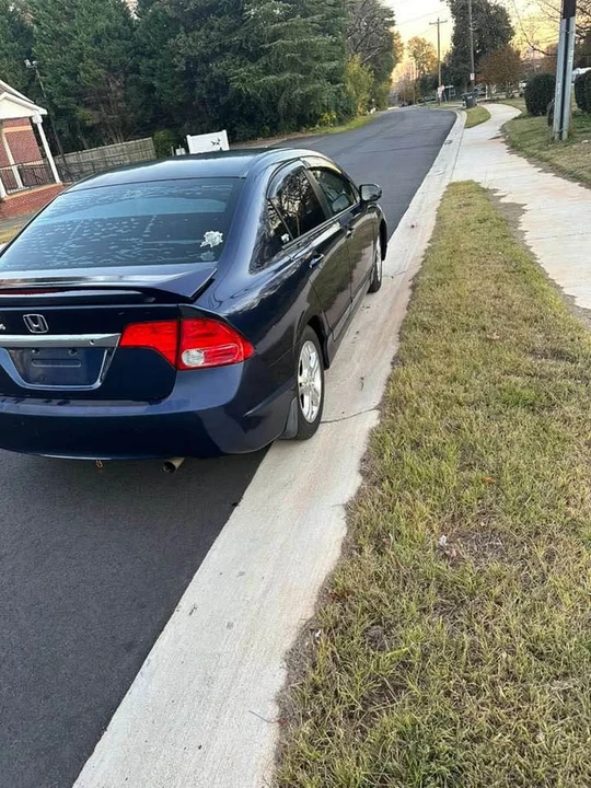2008 Honda Civic 8th Gen - Image 6 of 6