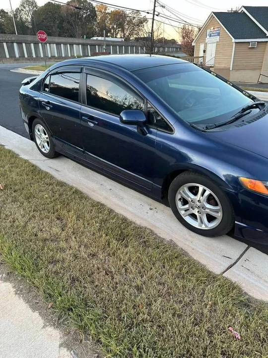 2008 Honda Civic 8th Gen - Image 4 of 6