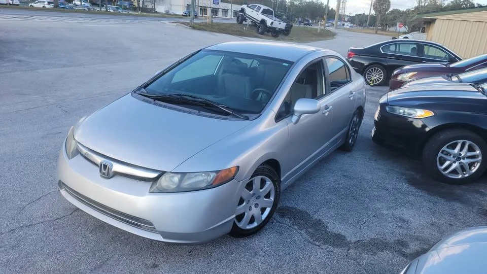 2008 Honda Civic 8th Gen - Image 3 of 13