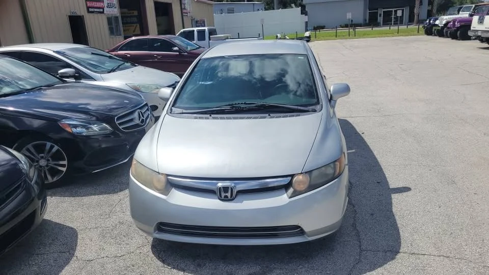 2008 Honda Civic 8th Gen - Image 4 of 13