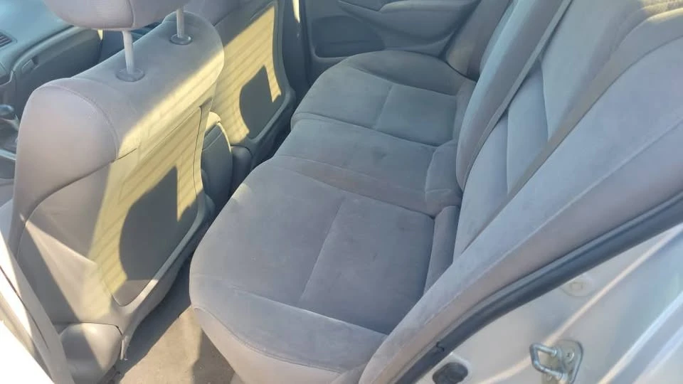 2008 Honda Civic 8th Gen - Image 8 of 13