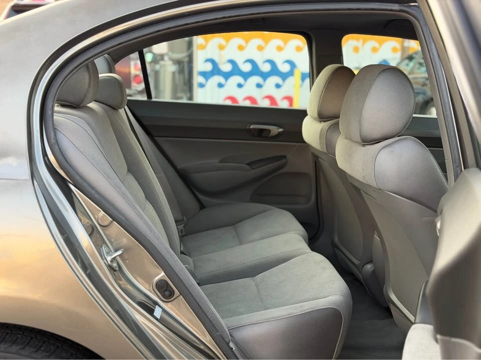 2008 Honda Civic 8th Gen - Image 9 of 17
