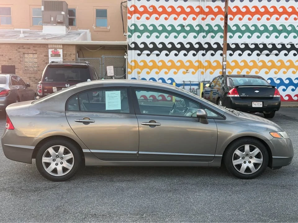 2008 Honda Civic 8th Gen - Image 4 of 17