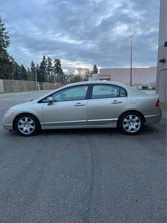 2008 Honda Civic 8th Gen - Image 8 of 20