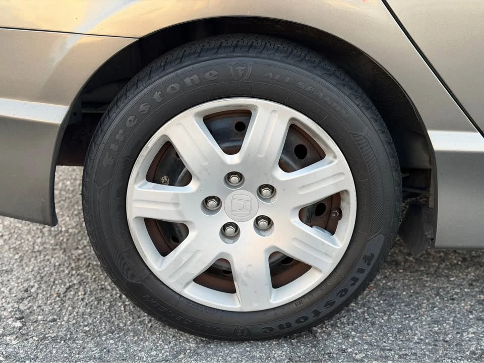2008 Honda Civic 8th Gen - Image 15 of 17