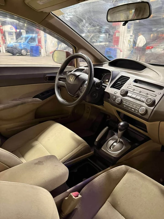 2008 Honda Civic 8th Gen - Image 4 of 11