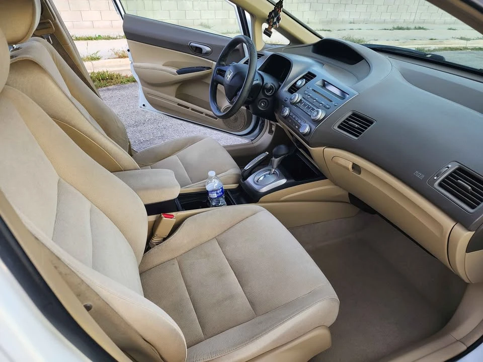 2008 Honda Civic 8th Gen - Image 9 of 10