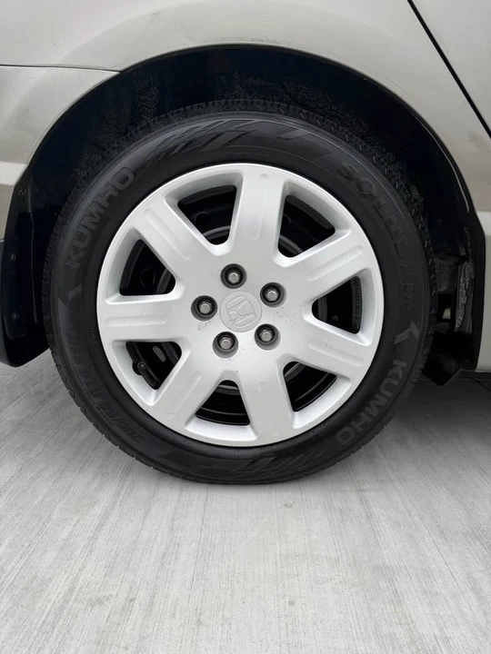2008 Honda Civic 8th Gen - Image 7 of 20