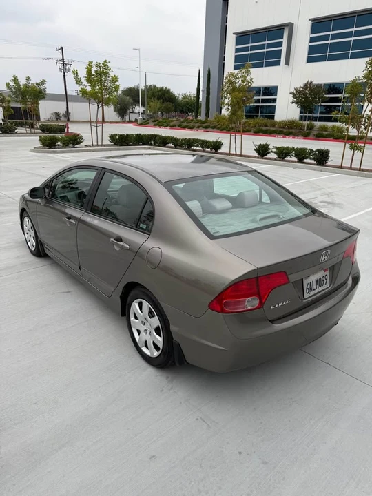 2008 Honda Civic 8th Gen - Image 3 of 20